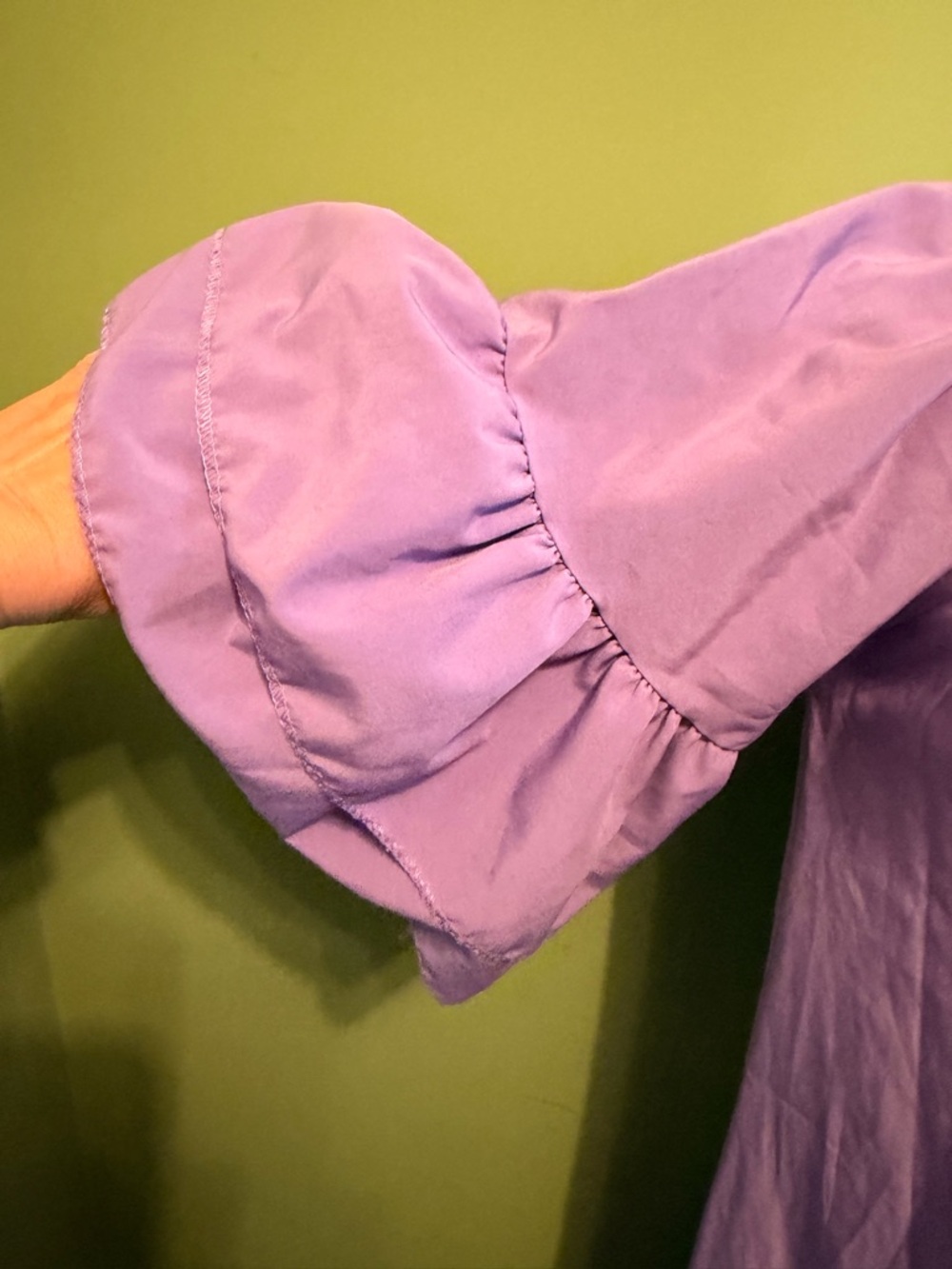 Lilac Ruffle-Sleeve Midi Shift Dress - Picture 3 of 7